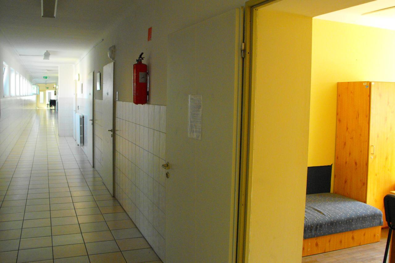Jozsef Attila Guesthouse Budapest Bagian luar foto